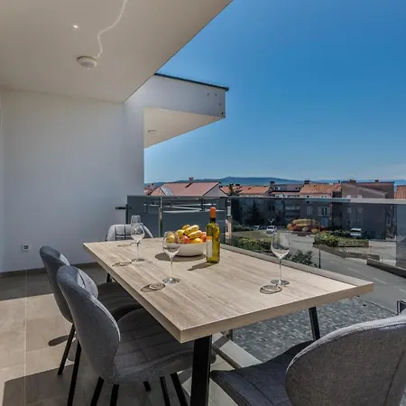 Appartment Divine Krk Town Exterior photo