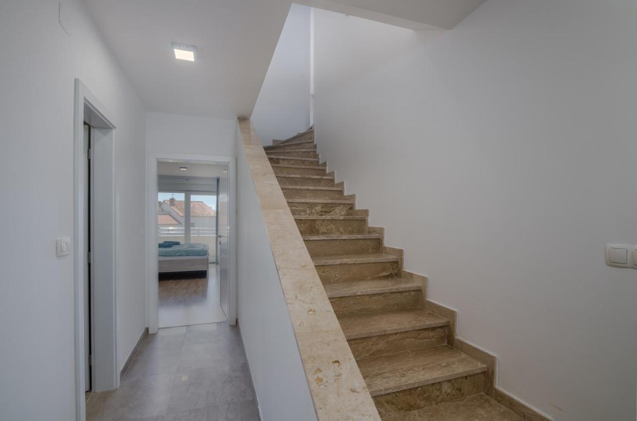 Apartment Divine